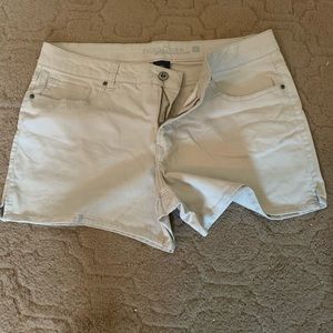 Faded Glory Corduroy Shorts-Size 16